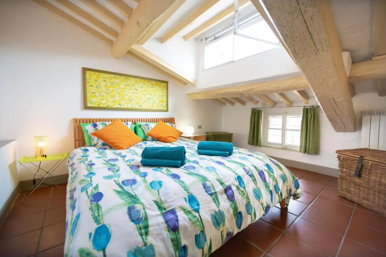La Mansarda Di Roby Apartamento Lucca Itália